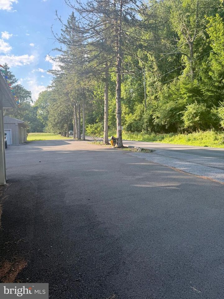 Property Photo:  2800 River Road  PA 19605 