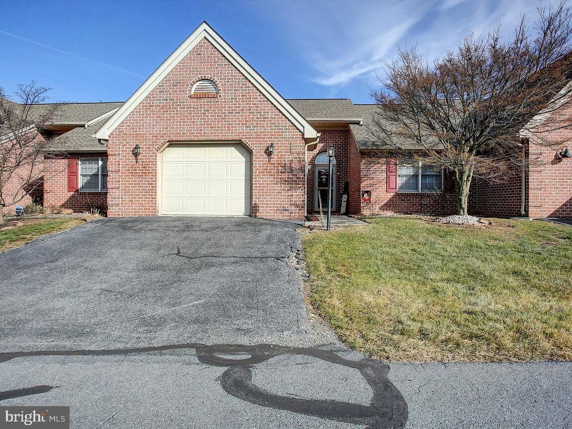 Property Photo:  2355 Majestic Court  PA 17202 