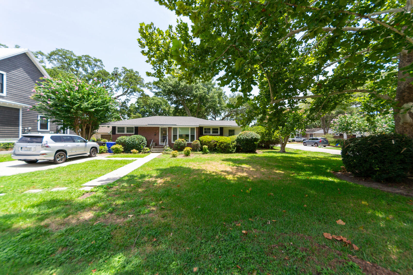 Property Photo:  743 Sinlea Avenue  SC 29464 