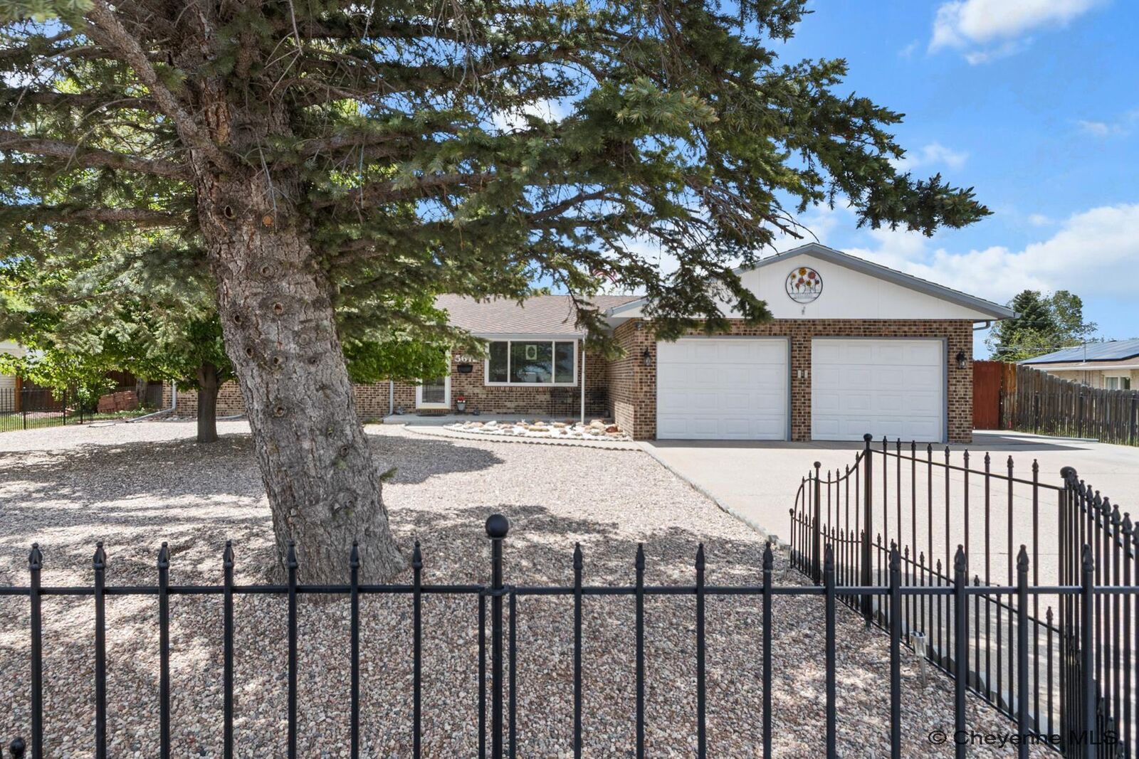 Property Photo:  5612 Powderhouse Rd  WY 82009 