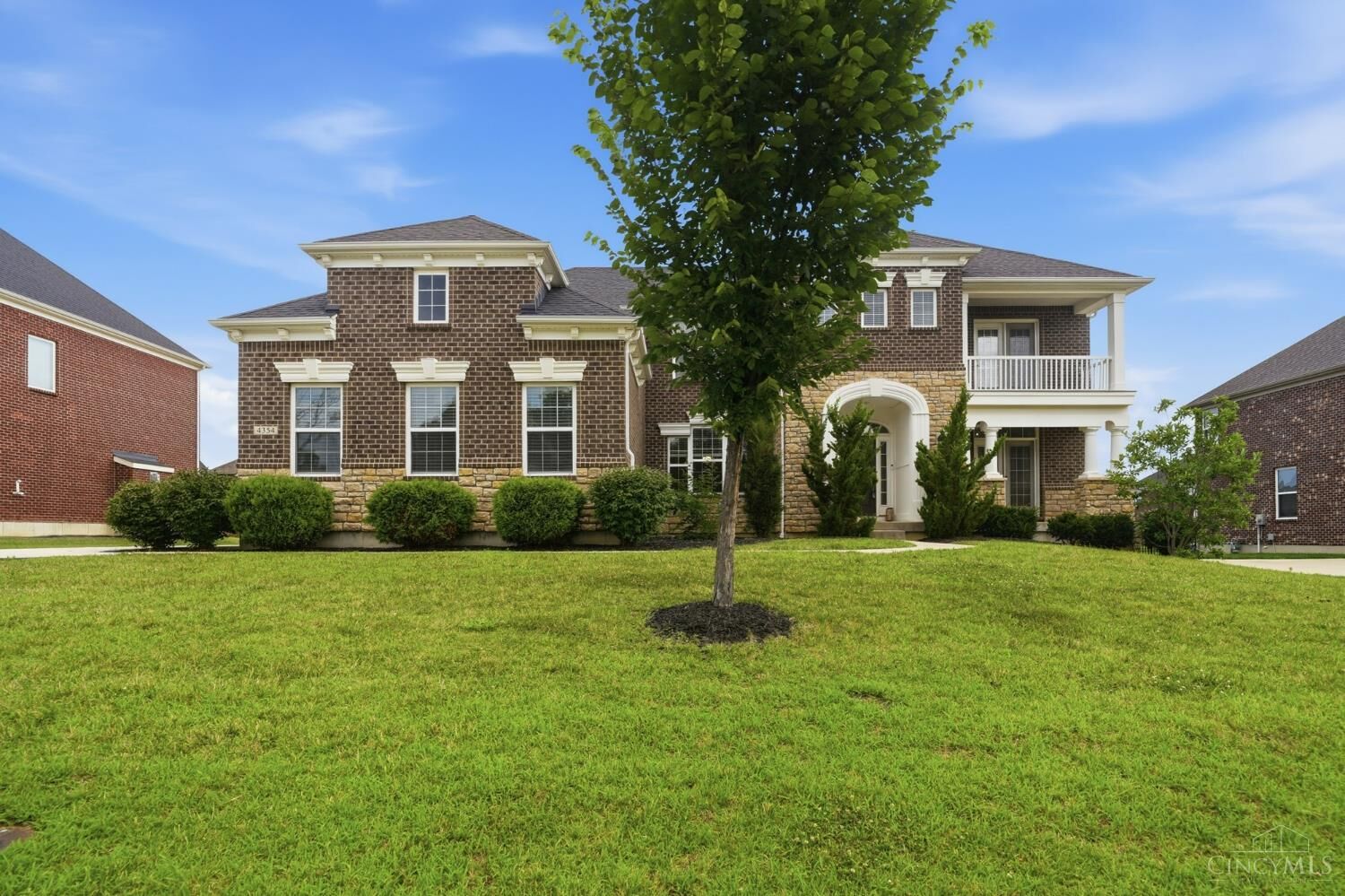 Property Photo: 4354 Highland Green Drive OH 45040