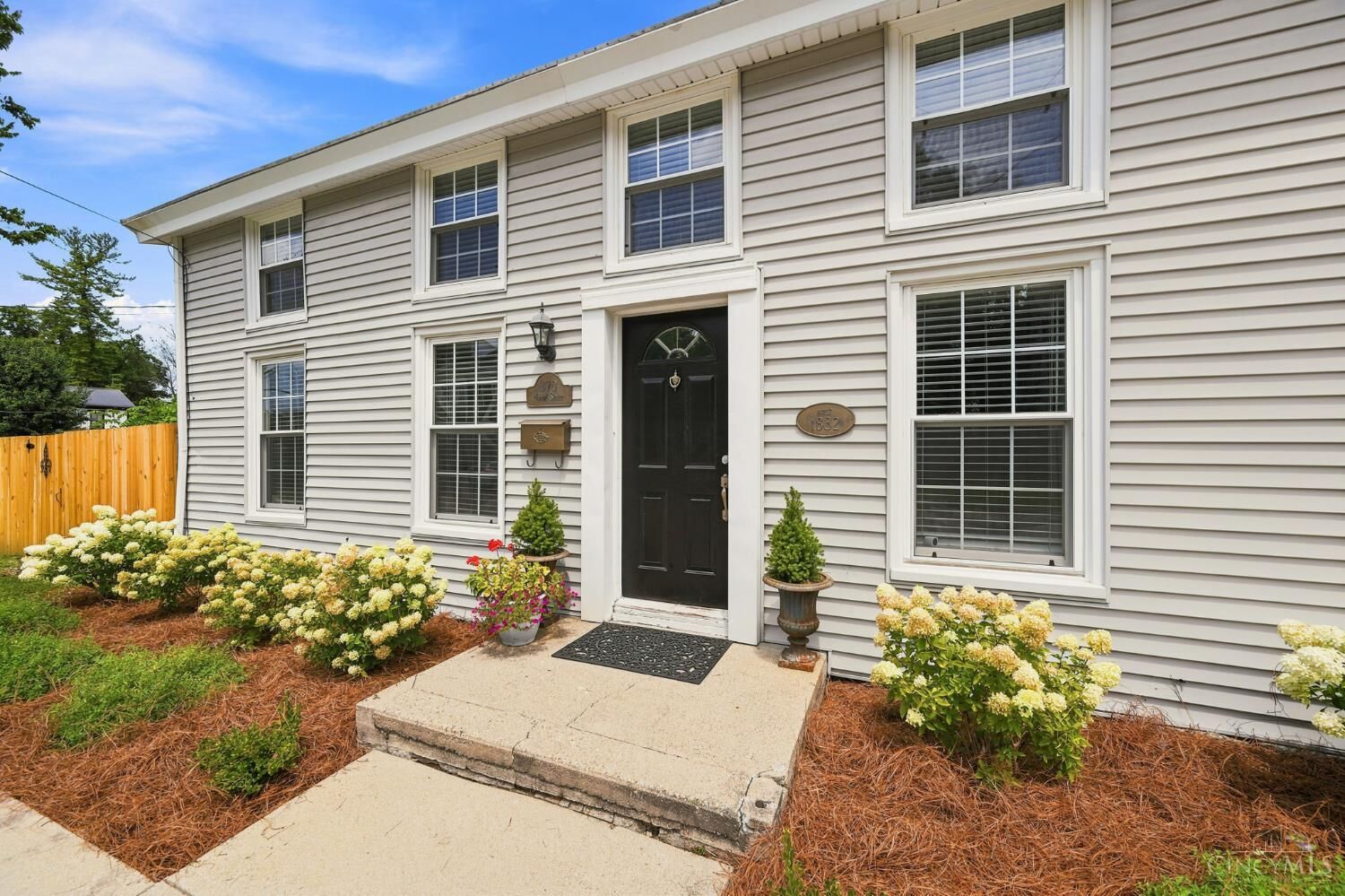 Property Photo:  370 North Street  OH 45103 