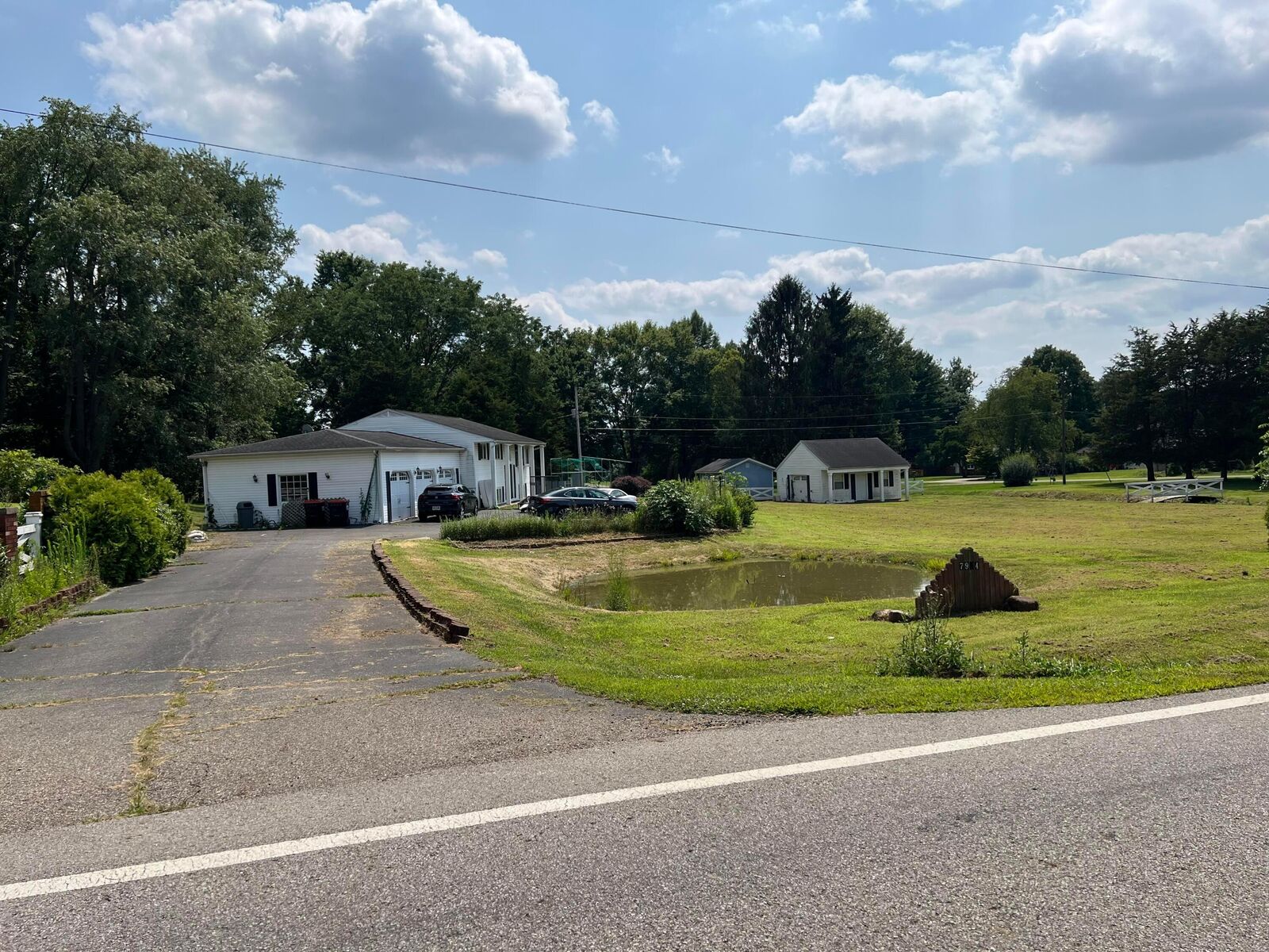 Property Photo:  7904 Dorsey Mill SE Road  OH 43056 
