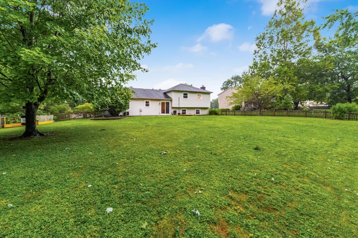 Property Photo: 11900 Huntington NW Way OH 43147