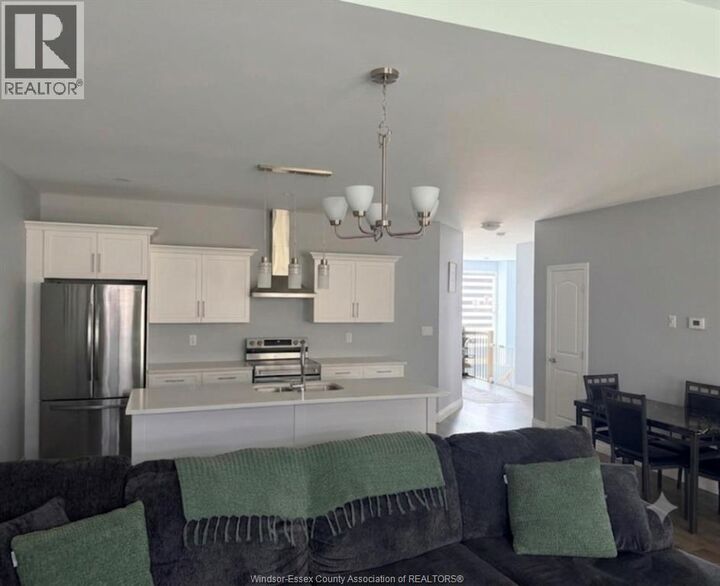Property Photo:  700 Elliot Point Road  ON N9V 0H1 