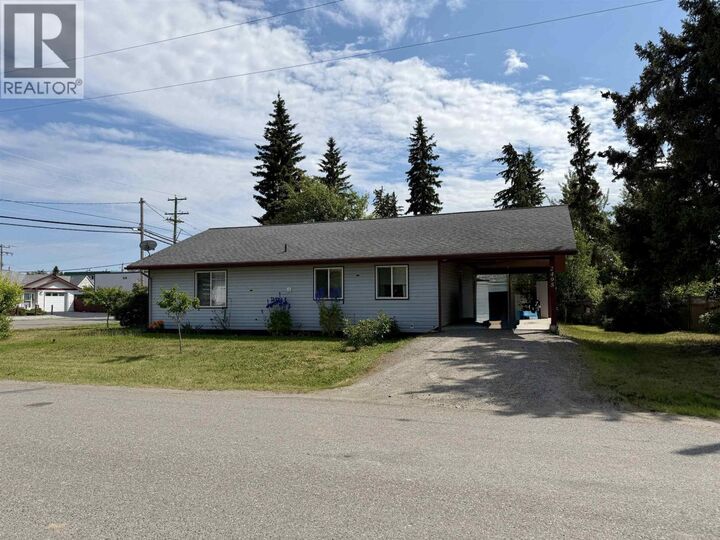 Property Photo: 2495 Lampitt Avenue BC V0J 3A0