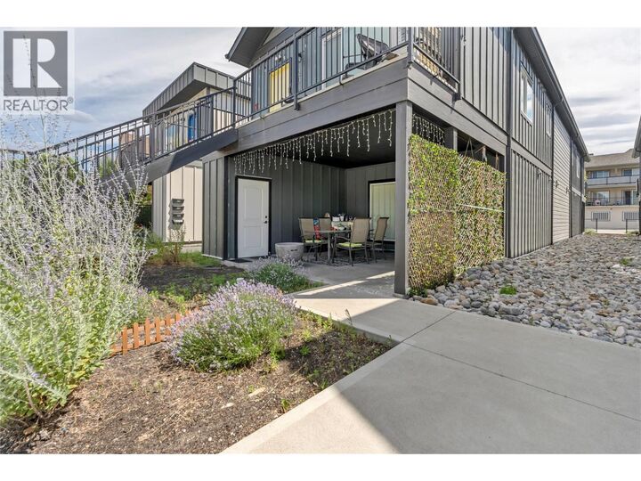 Property Photo: 116 Calgary Avenue BC V2A 2T6