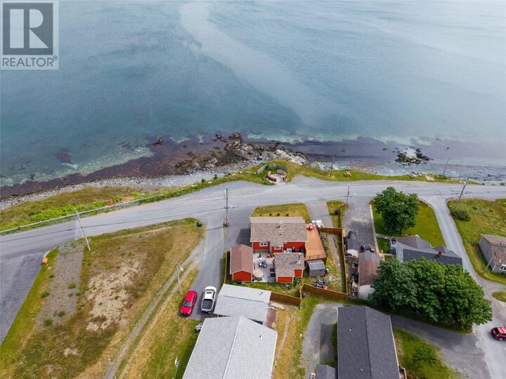 Property Photo:  32 Southside Lower Road  NL A1Y 1A3 