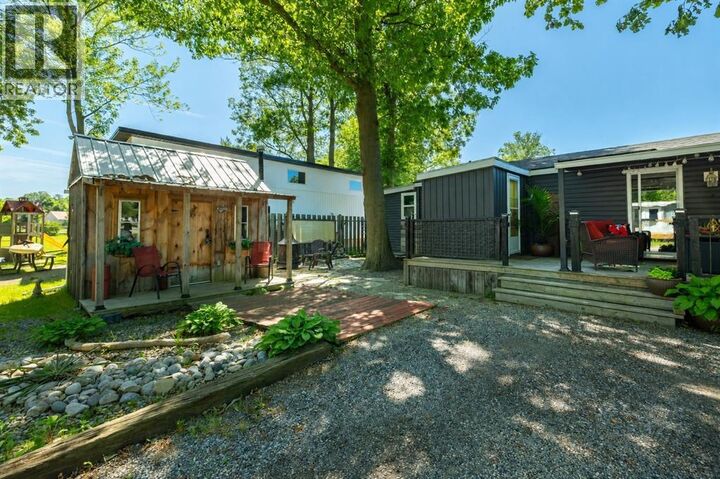Property Photo:  2891 Old Lakeshore Road 13  ON N0N 1C0 