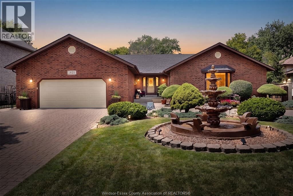 Property Photo:  1825 Hebert Street  ON N8N 4G4 