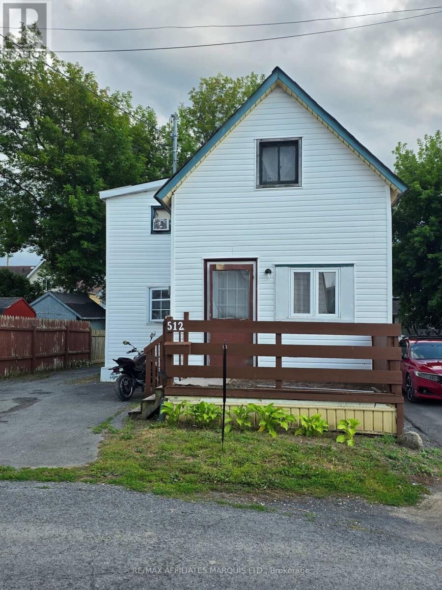 Property Photo: 512 First Street West ON K6J 1E1