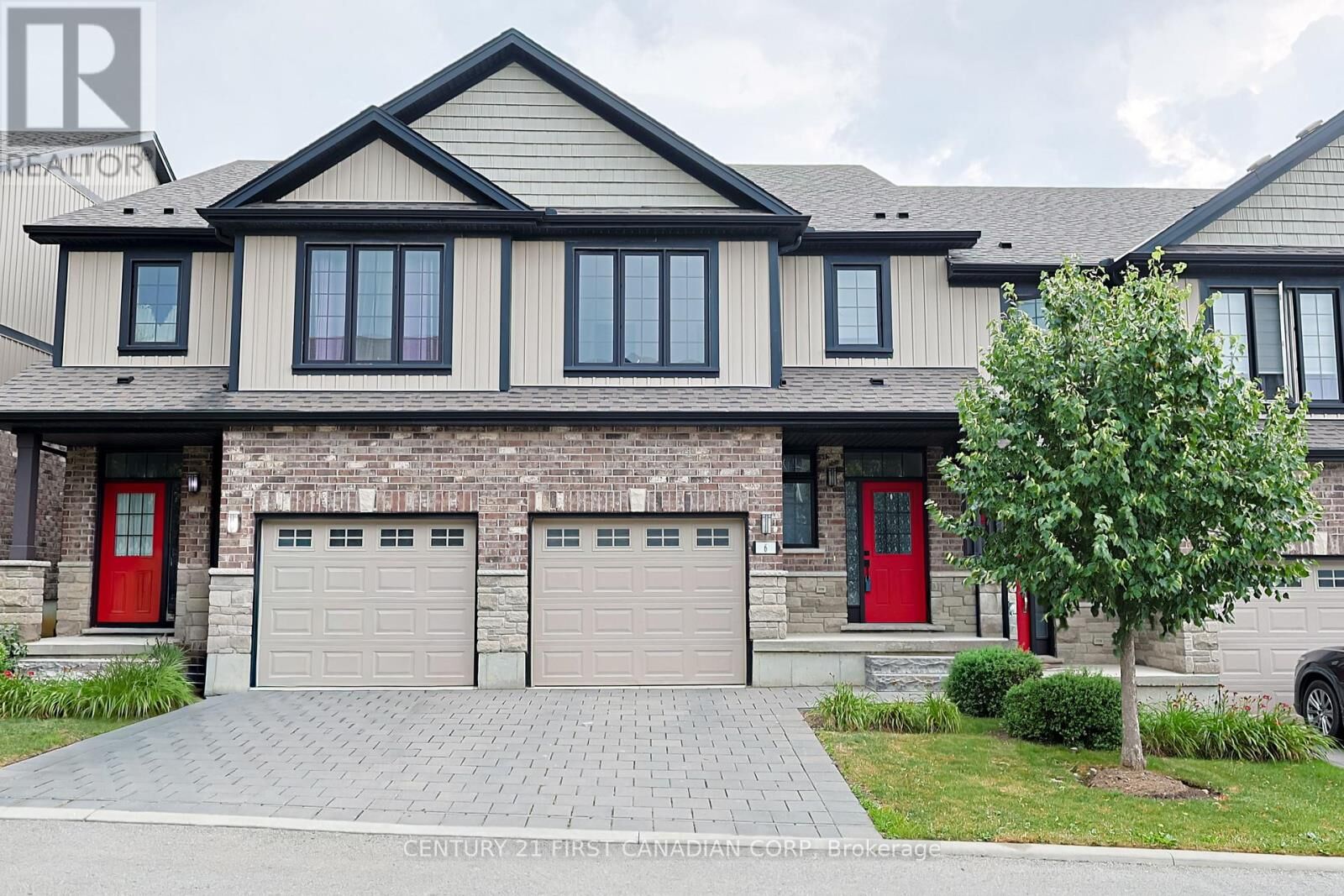 Photo de la propriété:  2235 Blackwater Road 6  ON N5X 0L8 