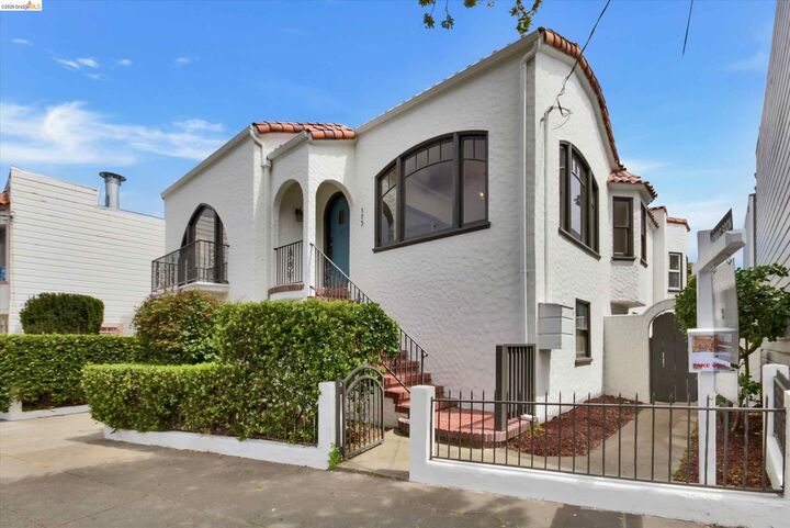 Property Photo:  173 Templeton Ave  CA 94014 