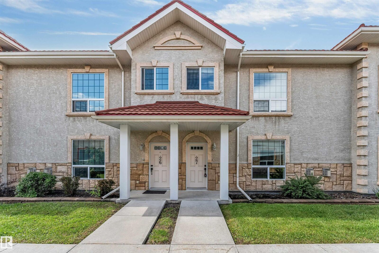 Property Photo: 13825 155 Avenue NW 27 AB T6V 0B8