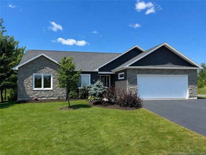 53 Abbott Court — photo 1