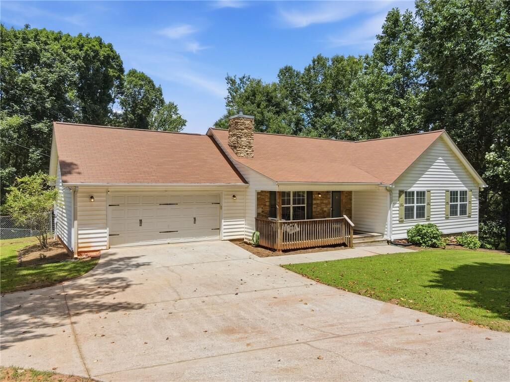 Property Photo: 309 Barney Fields Road GA 30533