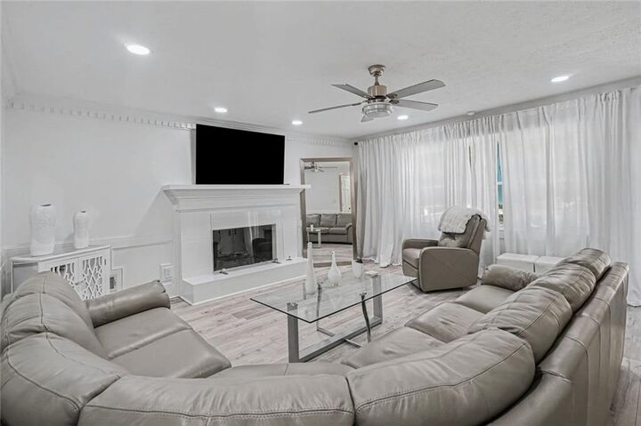 Property Photo: 5553 Reynard Trail GA 30038