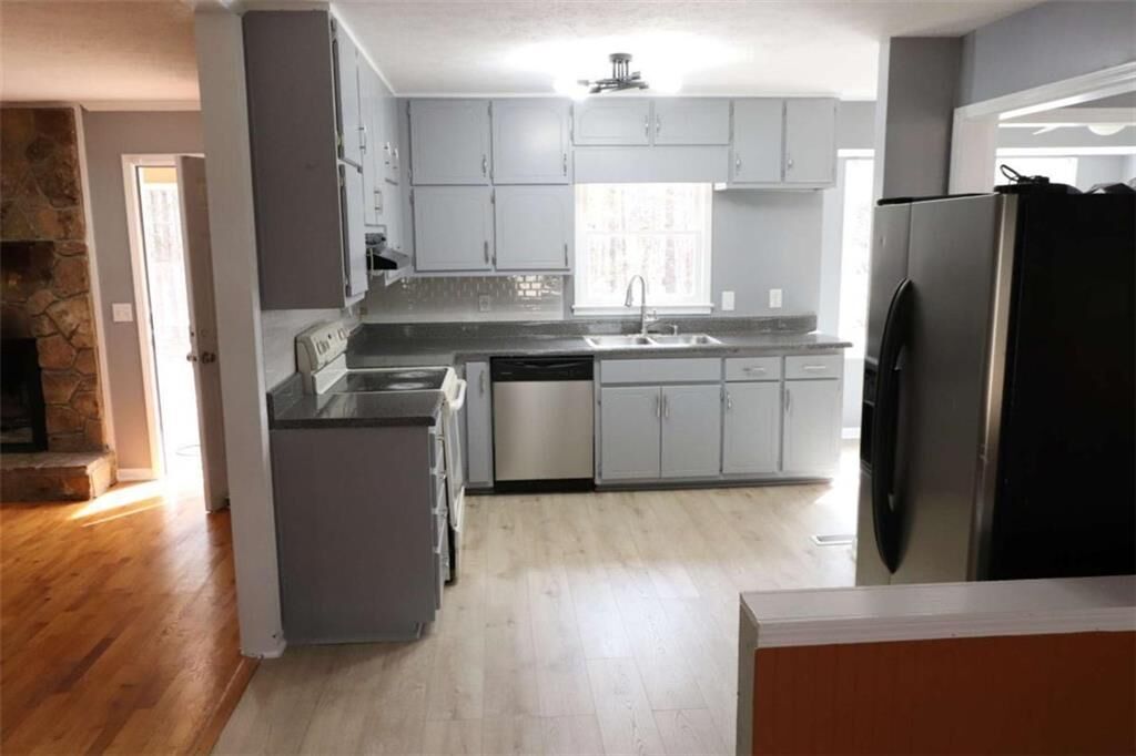 Property Photo: