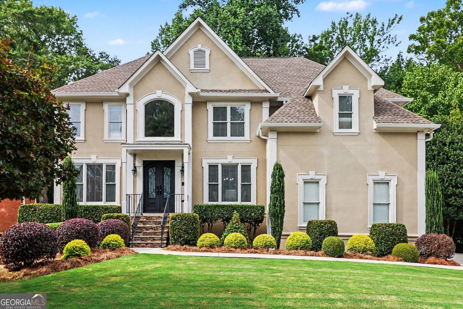 Property Photo: 1135 Jennifer Oaks Drive GA 30004