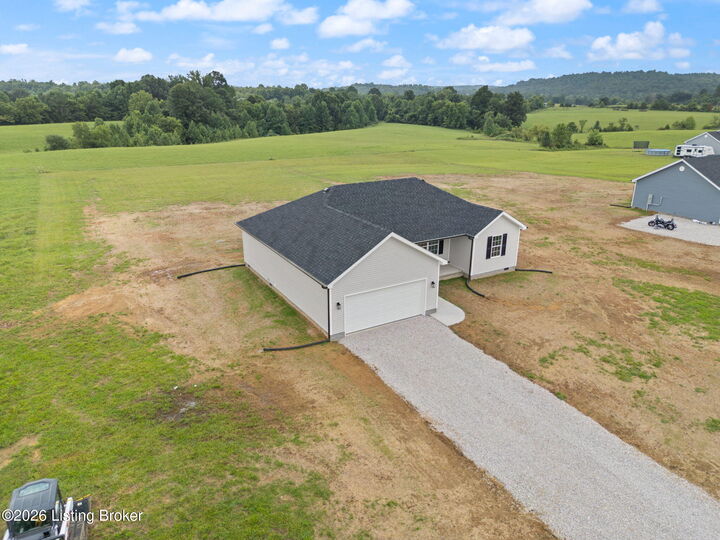 Property Photo: 8985 Millerstown Rd KY 42726