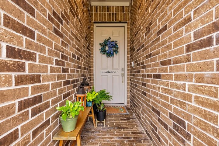 Property Photo: 1569 Oakdale Crest Road TX 77316