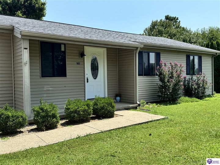 Property Photo:  110 King Arthur Circle  KY 42701 