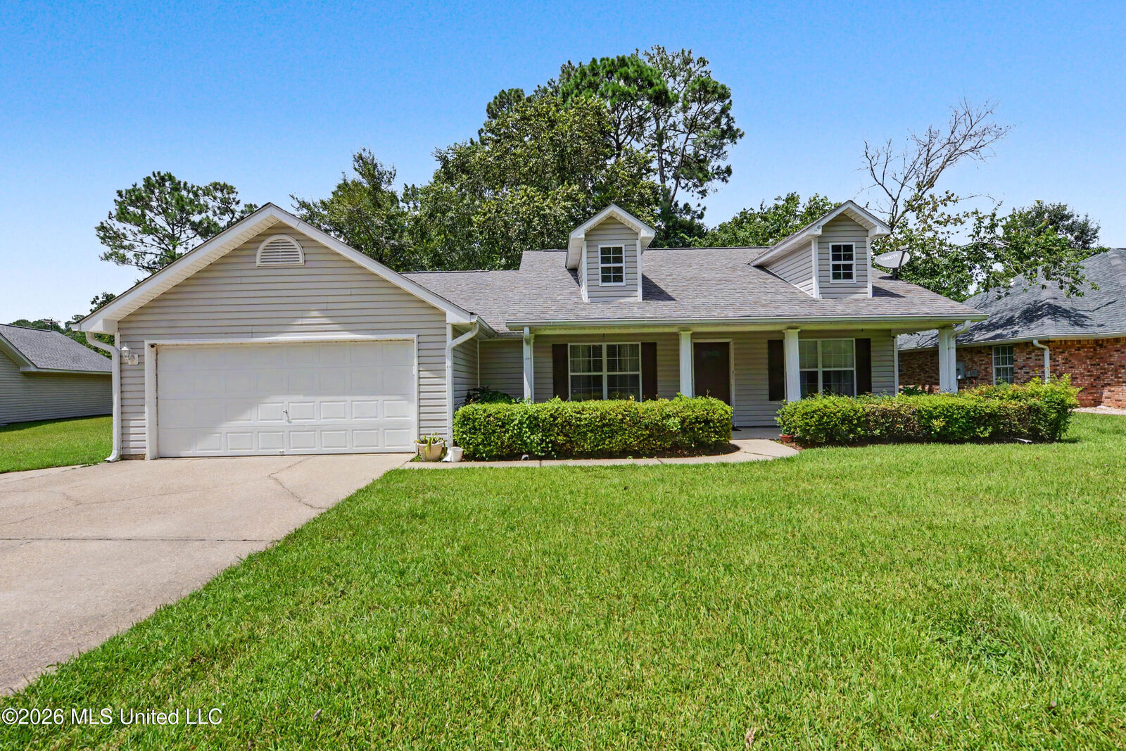 Property Photo:  1828 Piney Lane  MS 39553 