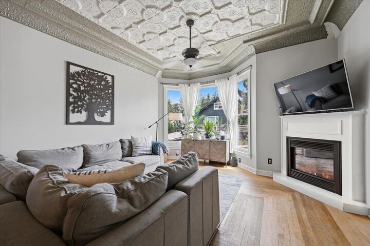 Property Photo:  1106 Washington Street  SD 57754 