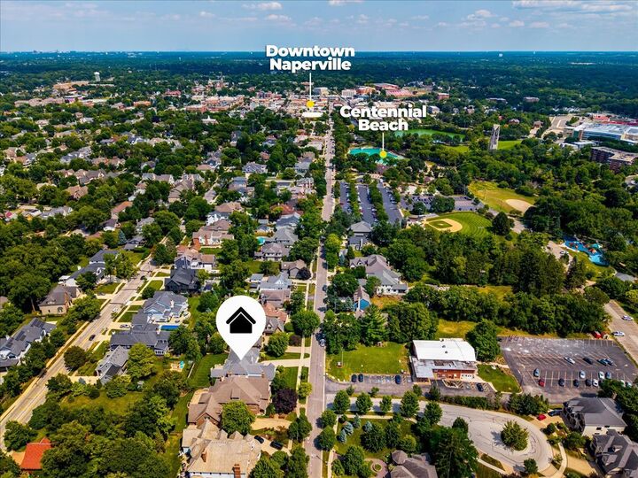 Property Photo:  907 Jackson Avenue  IL 60540 