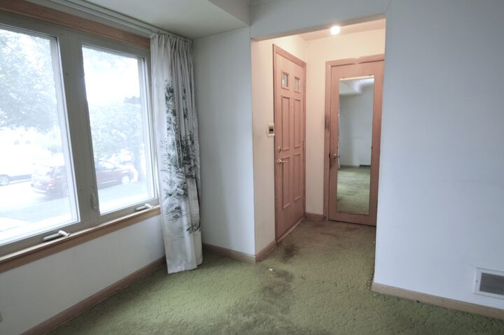 Property Photo: 5625 S Kilbourn Avenue IL 60629