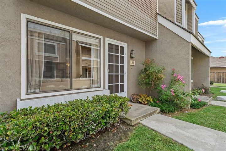 Property Photo: 14 Greenleaf CA 92604
