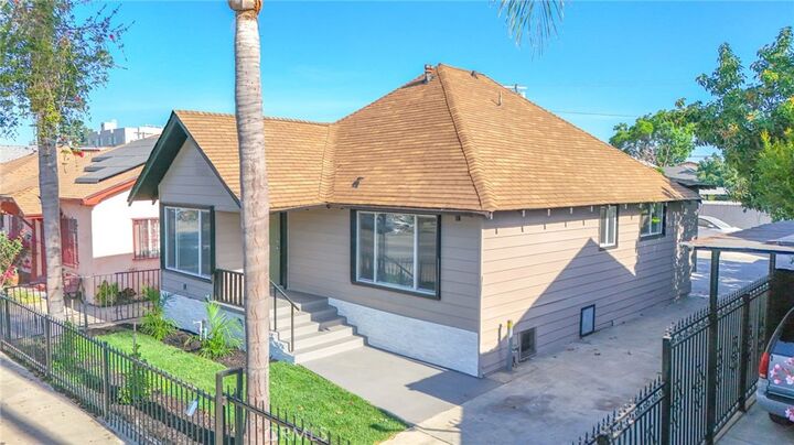 Property Photo:  205 W Gage  CA 90003 