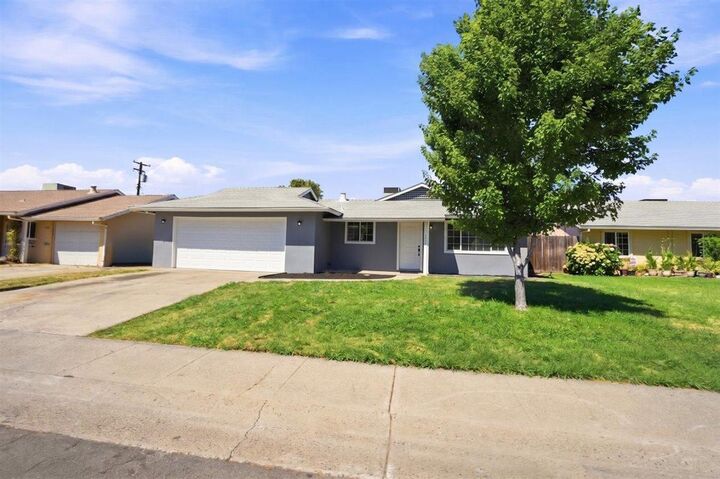 Property Photo:  7117 Delhaven Way  CA 95660 
