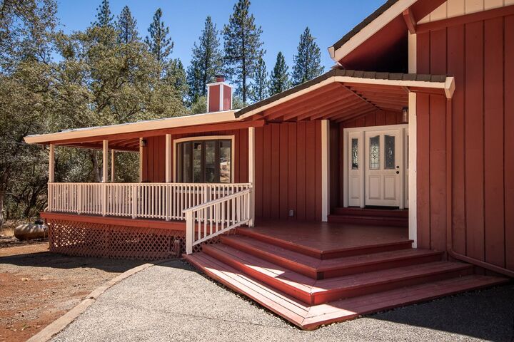 Property Photo:  14158 Neptune Lane  CA 95918 