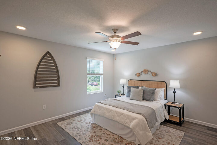 Property Photo:  7005 Old Middleburg Road S  FL 32222 
