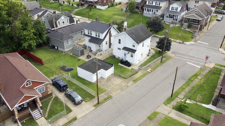 Property Photo: 1830 Euclid Avenue KY 41014