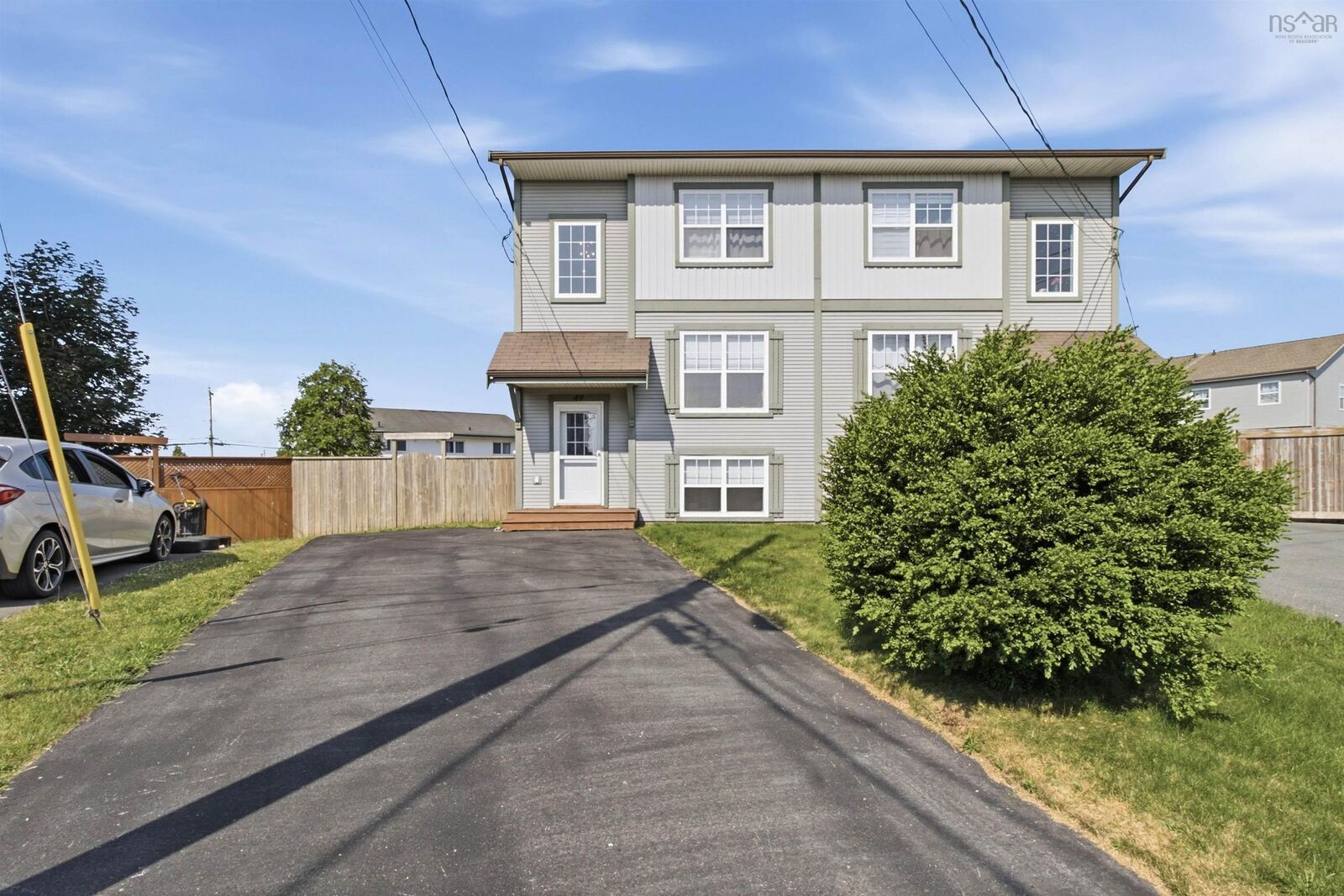 Property Photo: 49 Delcraft Court NS B3G 0B2