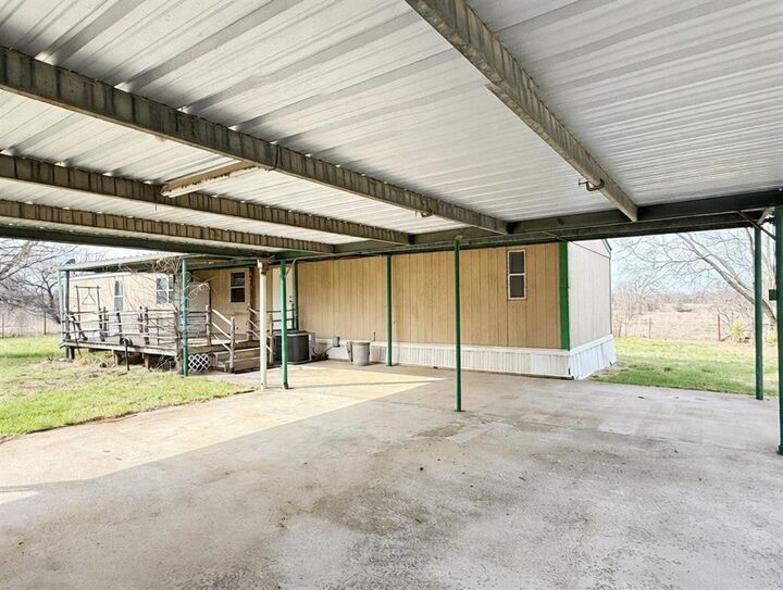 Property Photo:  1091 Withers Road  TX 76067 