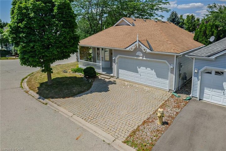 Property Photo:  14 Aspen Lane  ON N0E 1M0 