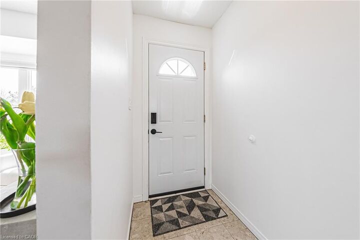 Property Photo:  895 Maple Avenue 116  ON L7S 2H7 