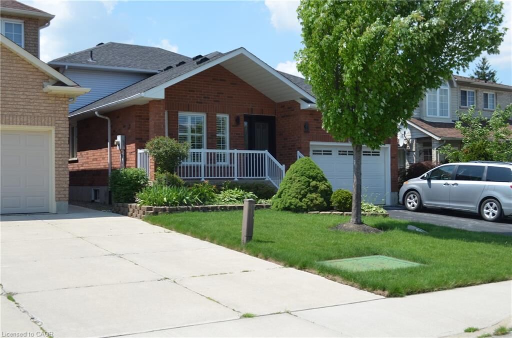 Property Photo:  275 Locheed Drive Lower  ON L8T 5A4 