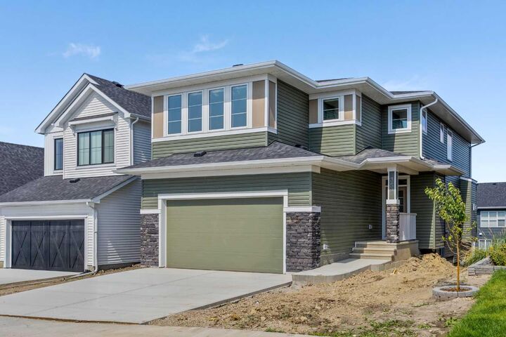Property Photo: 359 Rivercrest Road AB T4C 3G1