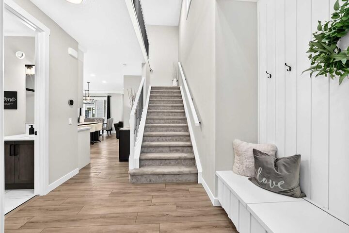 Property Photo:  427 Kinniburgh Loop  AB T1X 3C4 
