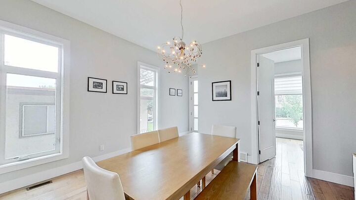 Property Photo:  1820 37 Avenue SW  AB T2T 2H4 