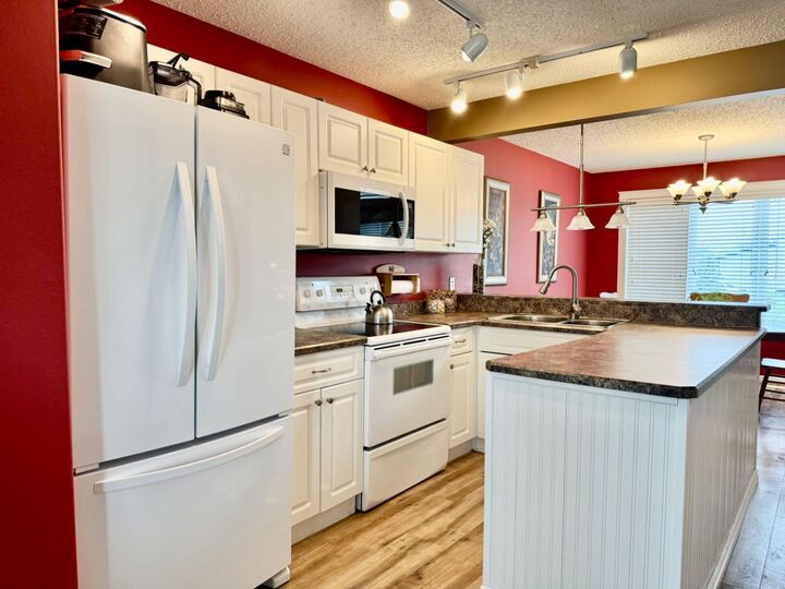 Photo de la propriété:  100 Albion Drive 8  AB T9H 1H5 