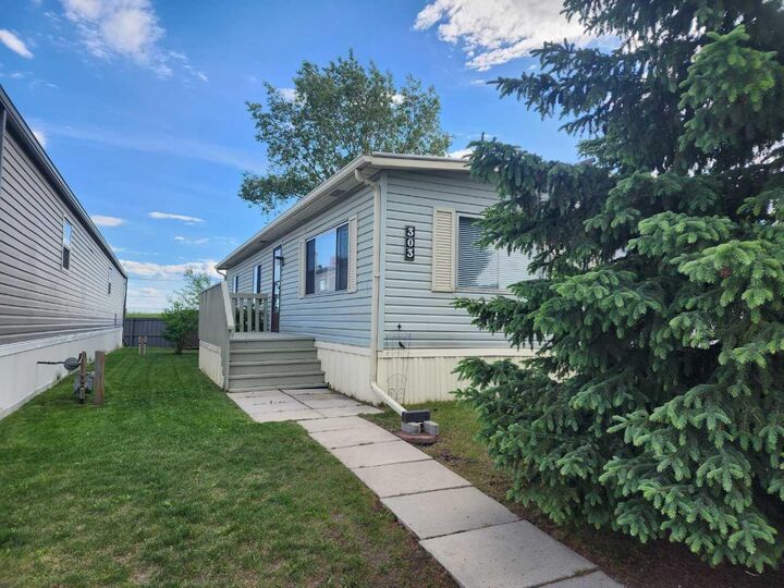 99 Arbour Lake Road NW 303 — photo 1