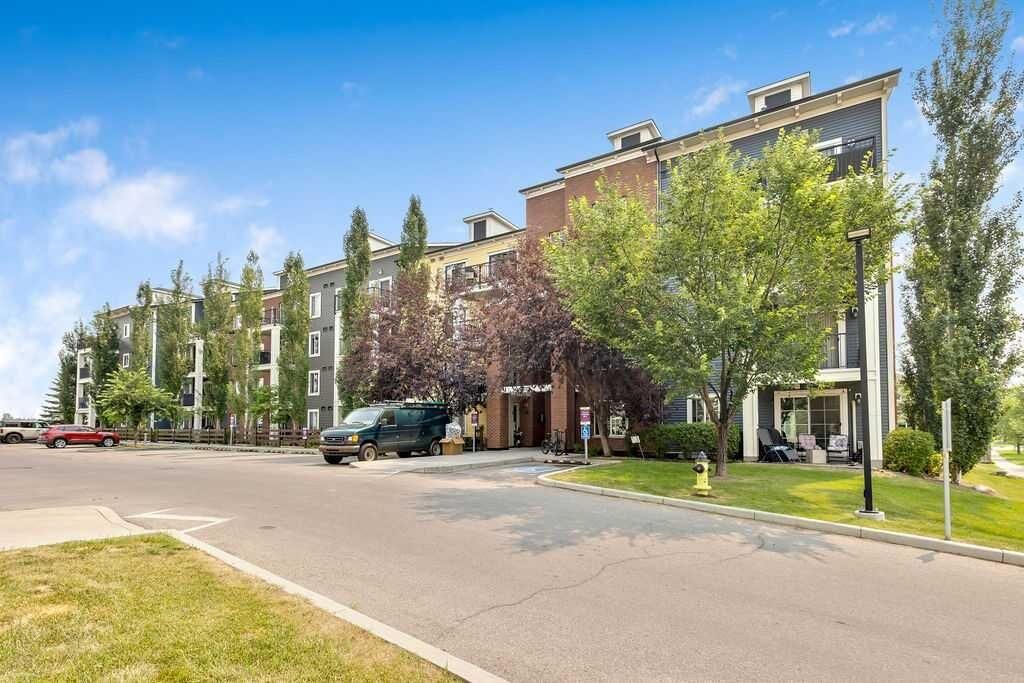 Property Photo: 755 Copperpond Boulevard SE 1315 AB T2Z 4R2