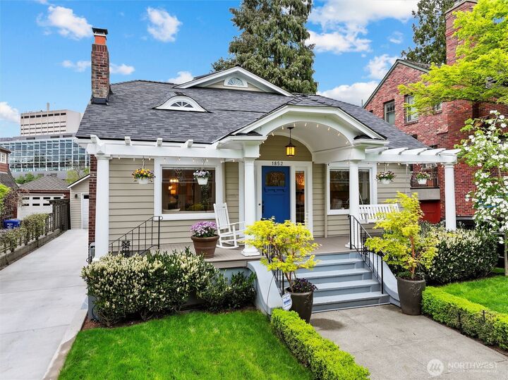 Property Photo: 1852 E Shelby Street WA 98112