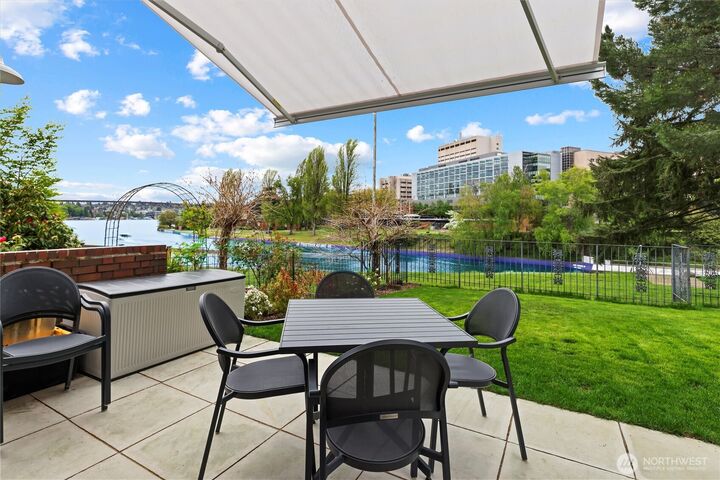 Property Photo:  1852 E Shelby Street  WA 98112 
