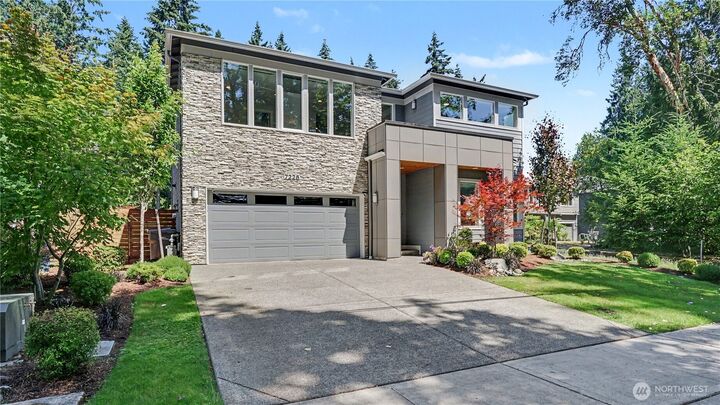 Property Photo:  7226 NE 129th Street  WA 98034 